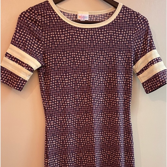 LuLaRoe S Julia Purple with Dark Purple Patterned Pencil Dress XXS - Picture 2 of 9
